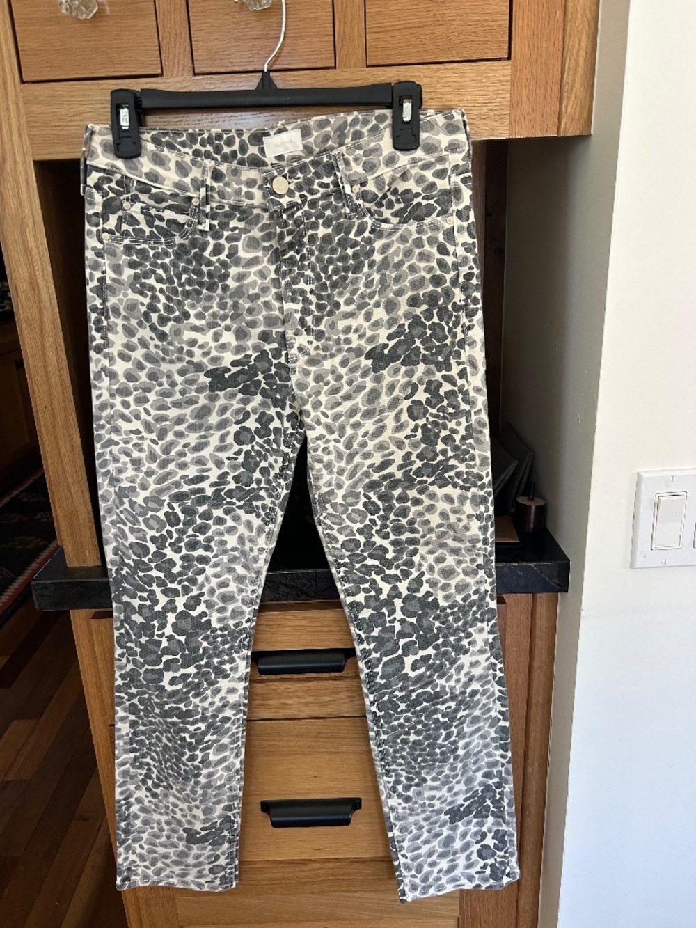 NEW Mother Dazzler Mid Rise Leopard Spot Denim Jeans 29 NWT 27" inseam crop